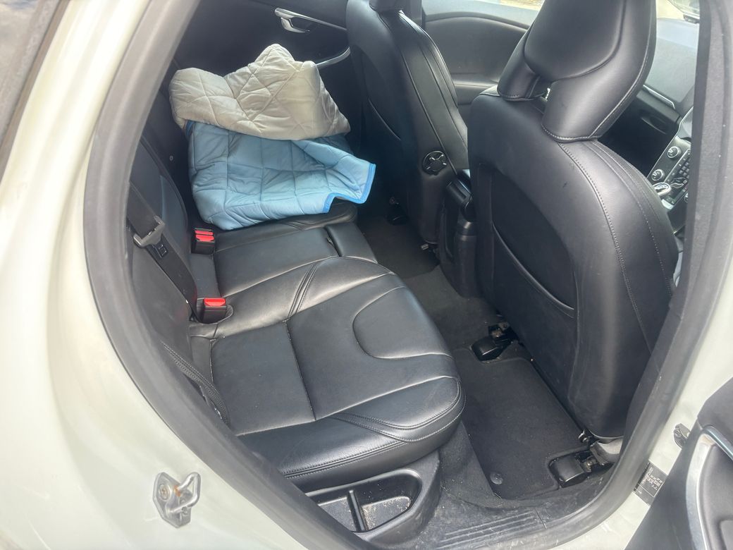 2015 Volvo V40