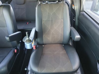 2017 Toyota Estima