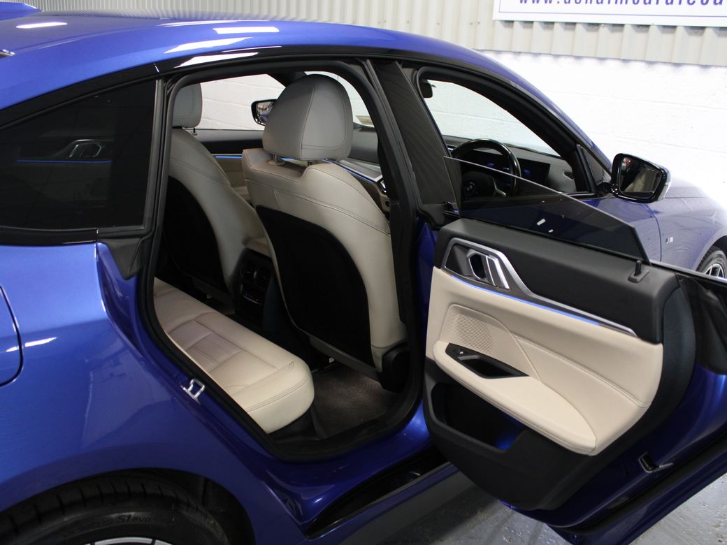2022 BMW i4