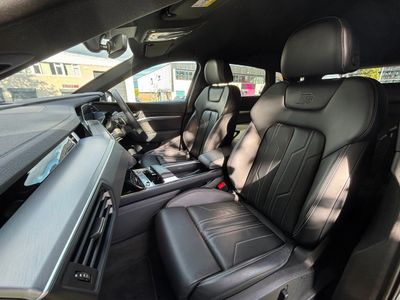 2024 Audi Q8 e-tron