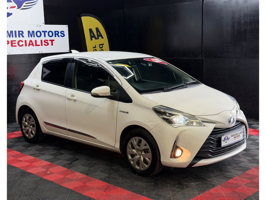 2017 Toyota Vitz