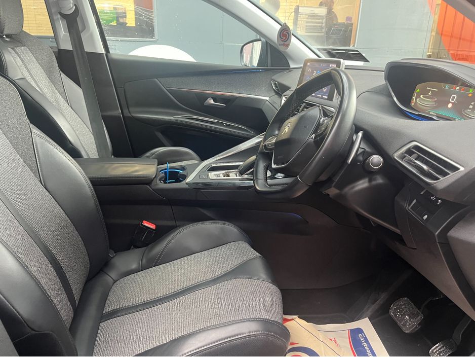 2018 Peugeot 5008