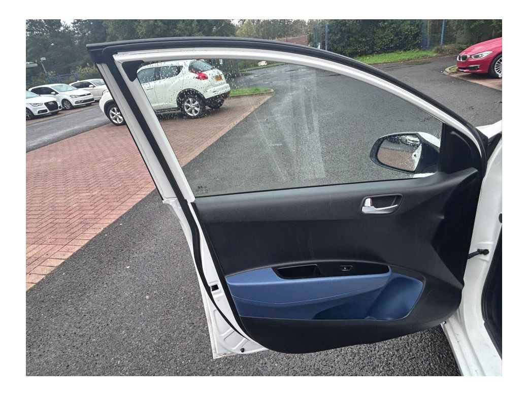 2015 Hyundai i10