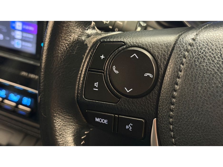 2017 Toyota Auris