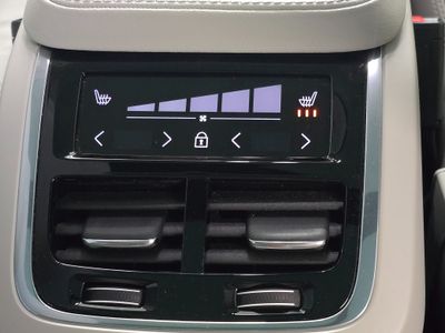 2023 Volvo XC90