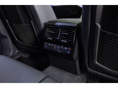 2021 Volkswagen Touareg