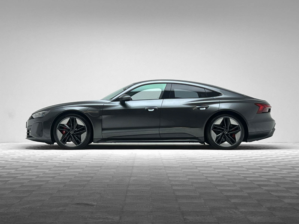 2022 Audi e-tron GT