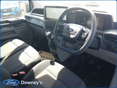 2025 Ford Transit Custom