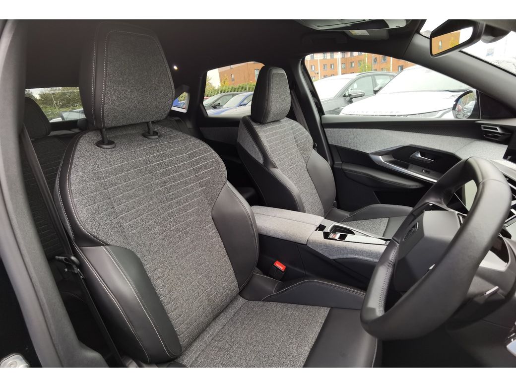 2025 Peugeot 3008