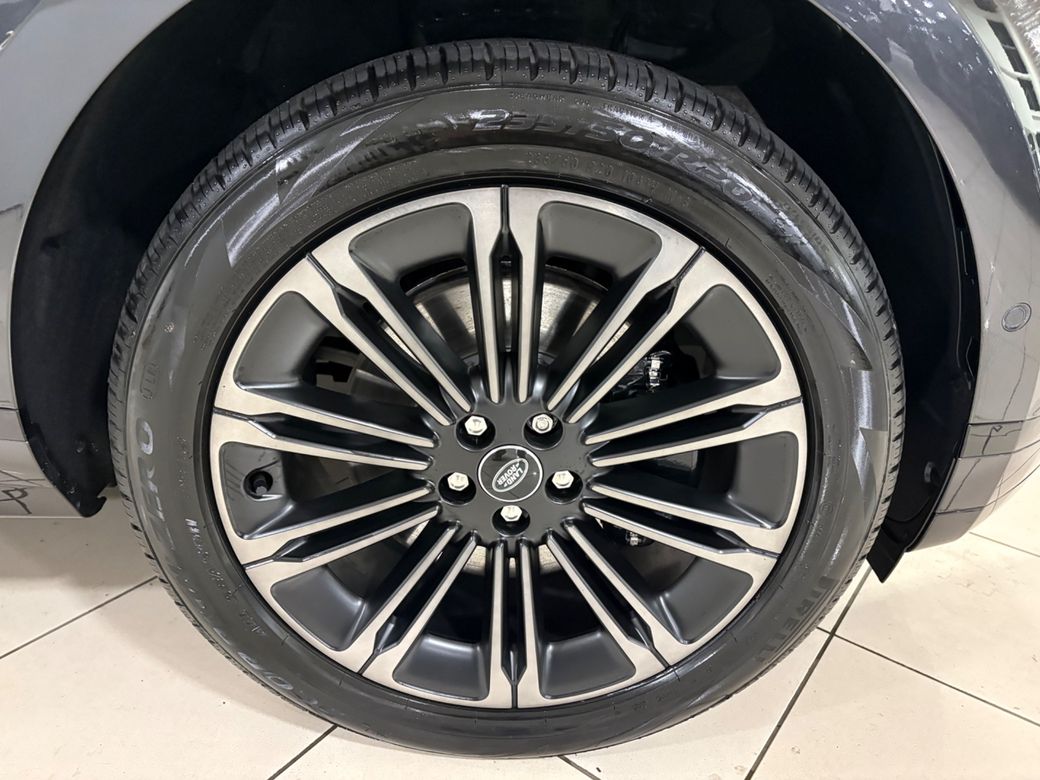 2026 Land Rover Range Rover Evoque