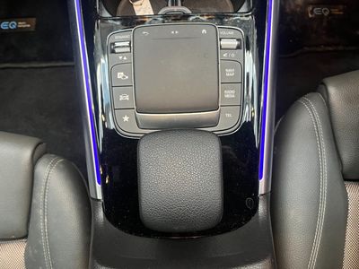 2021 Mercedes-Benz EQA