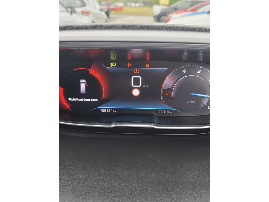 2022 Peugeot 5008