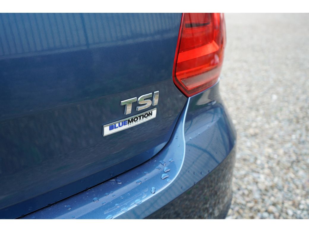 2017 Volkswagen Polo