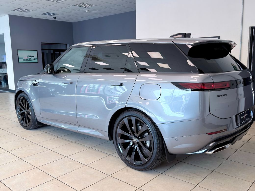 2025 Land Rover Range Rover Sport