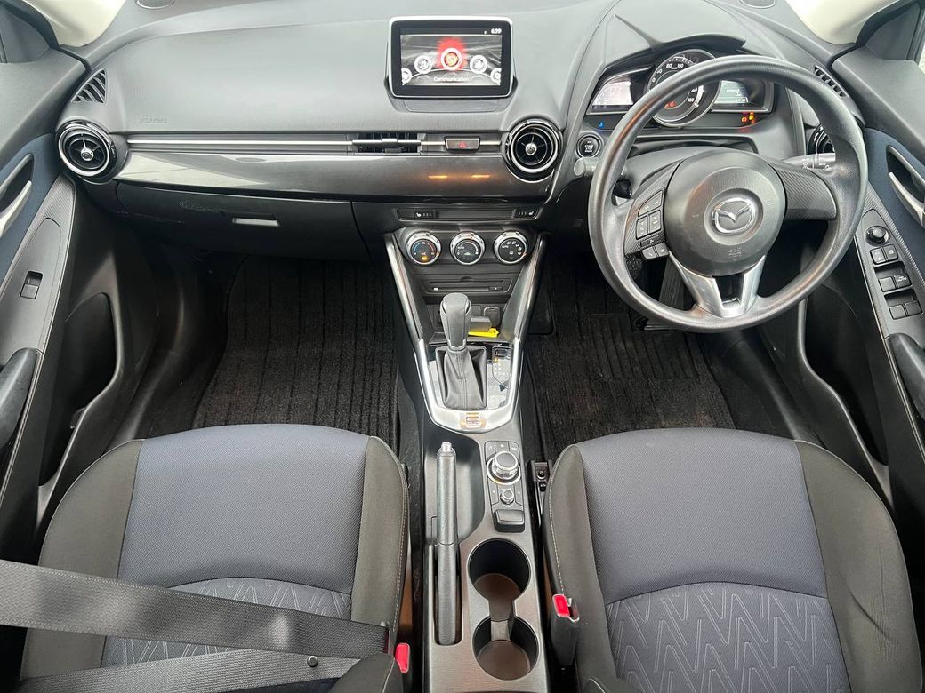 2016 Mazda Demio