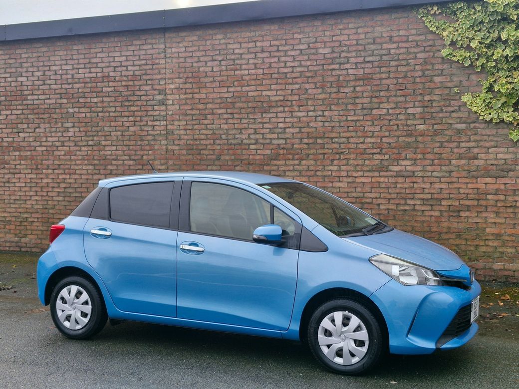 2015 Toyota Vitz