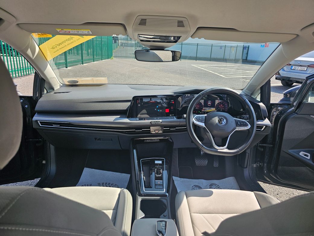 2023 Volkswagen Golf