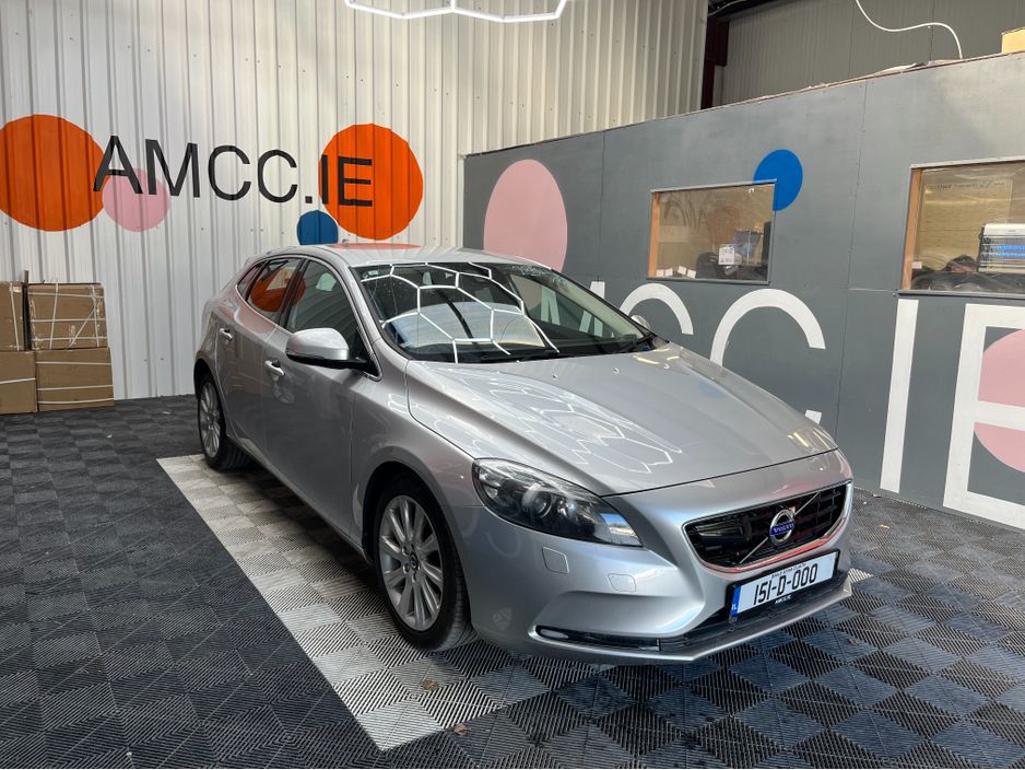 2015 Volvo V40