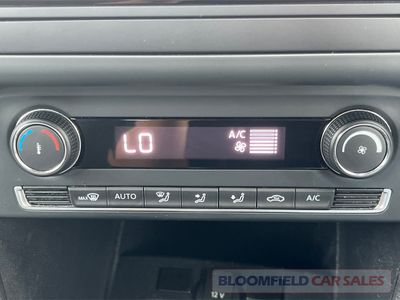 2017 Volkswagen Polo