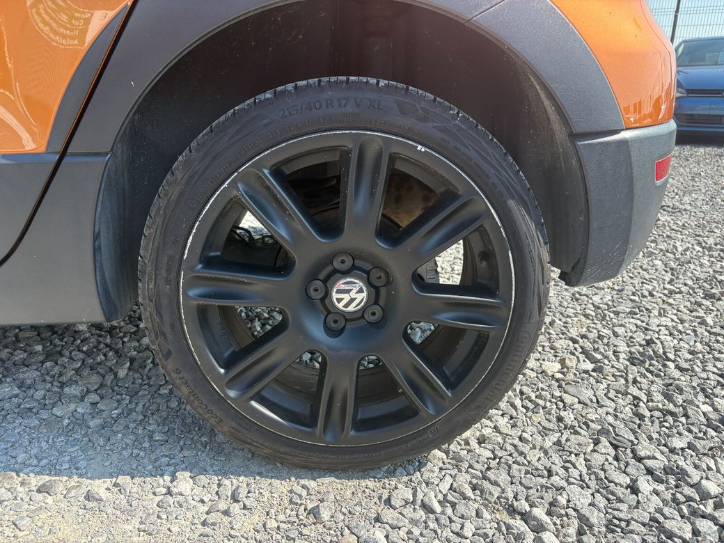 2016 Volkswagen Polo
