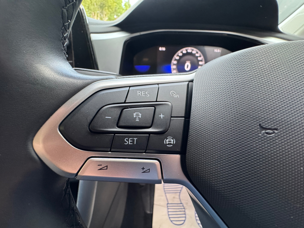 2023 Volkswagen T-Roc