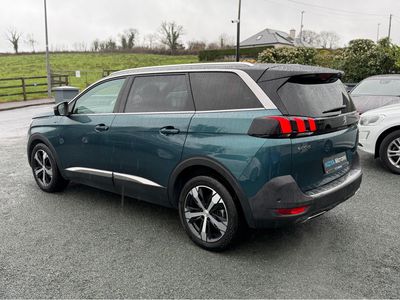2020 Peugeot 5008