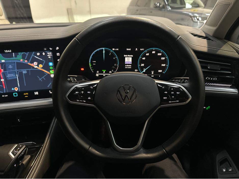 2024 Volkswagen Touareg