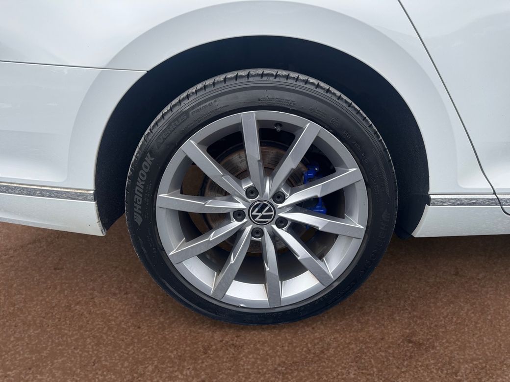 2023 Volkswagen Passat