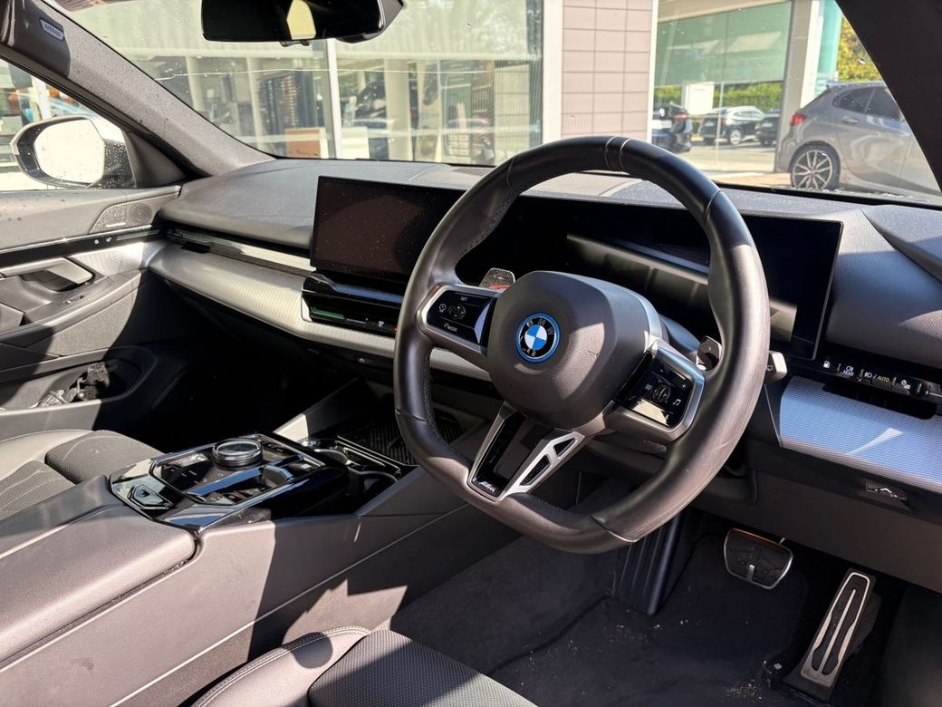 2024 BMW 5 Series