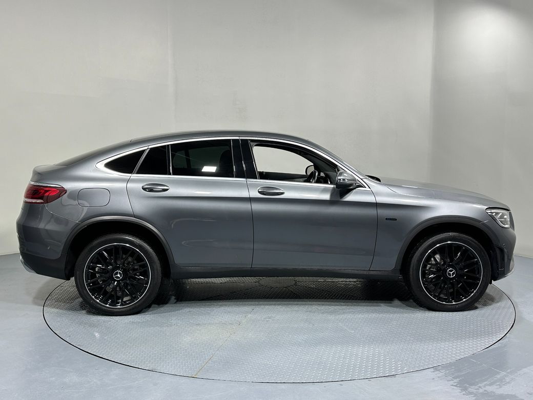 2022 Mercedes-Benz GLC Class