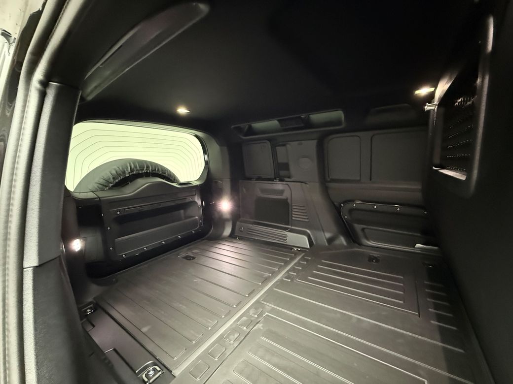 2026 Land Rover Defender