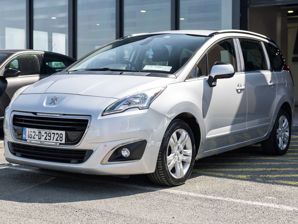 2016 Peugeot 5008