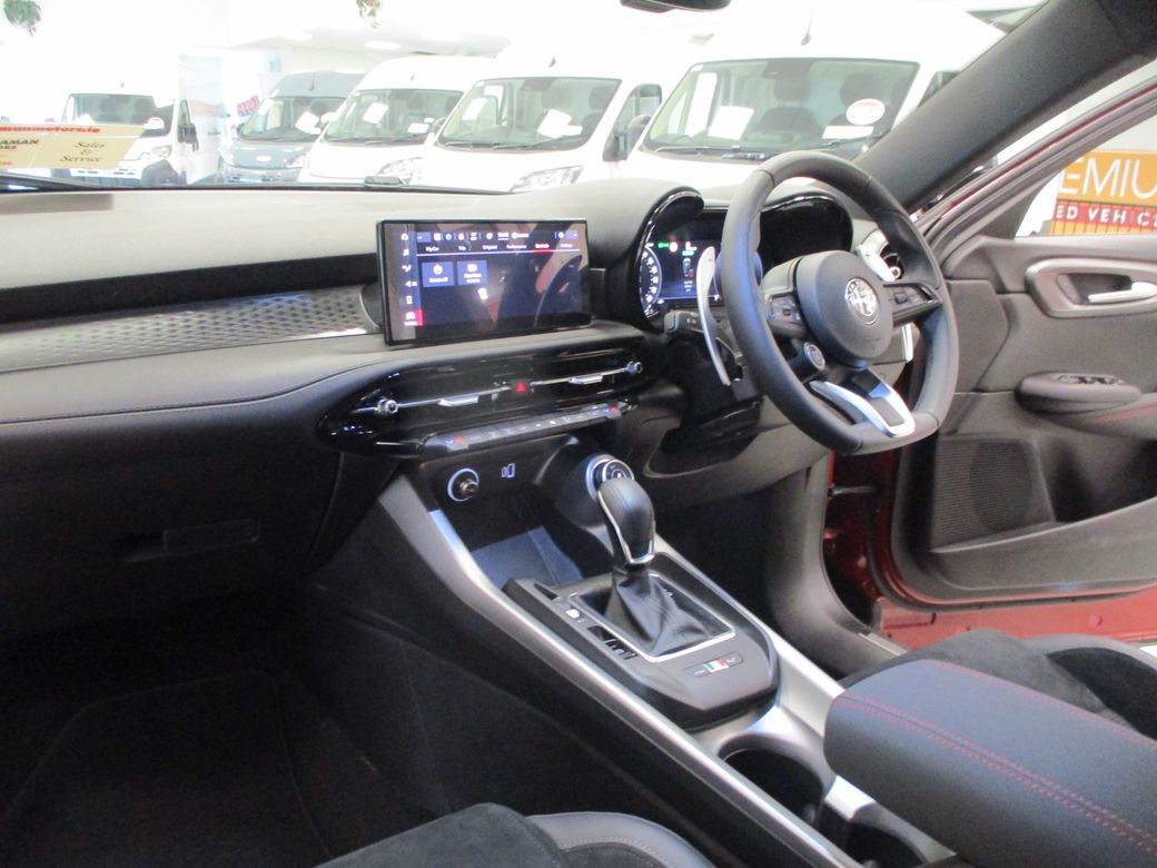 2025 Alfa Romeo Tonale