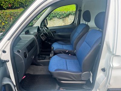 2005 Peugeot Partner