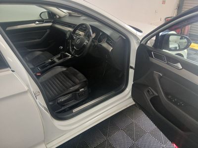 2015 Volkswagen Passat