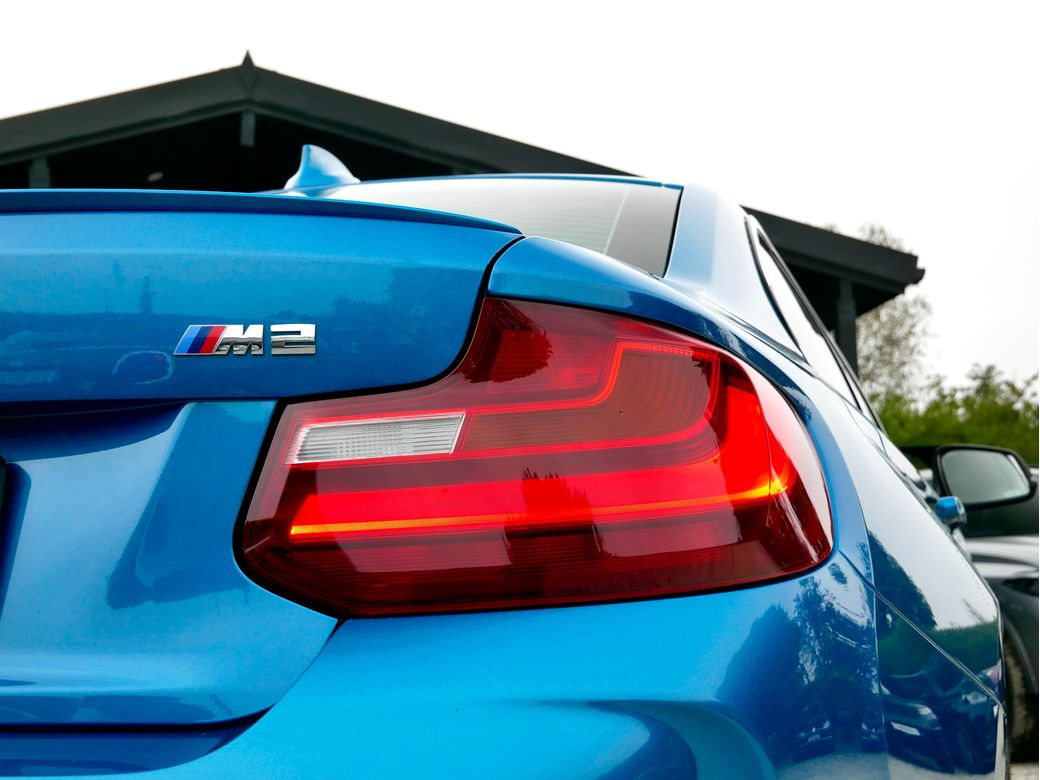 2017 BMW M2