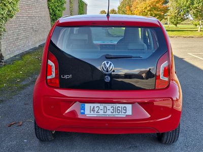 2014 Volkswagen up!