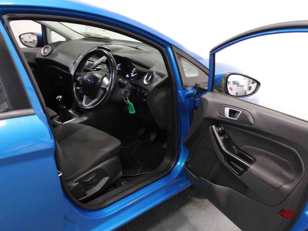 2013 Ford Fiesta