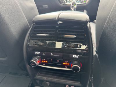 2023 BMW 520