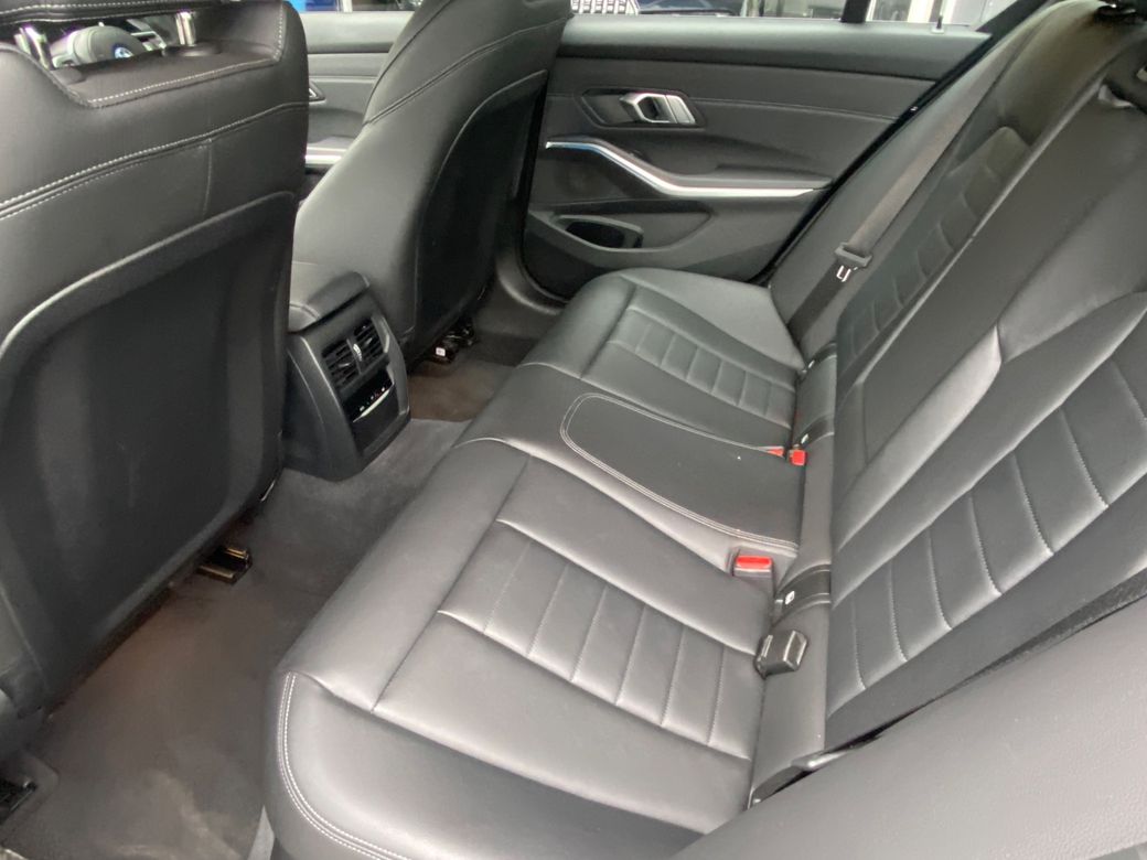 2022 BMW 3 Series