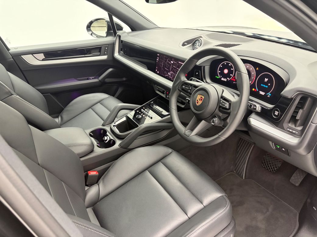 2025 Porsche Cayenne