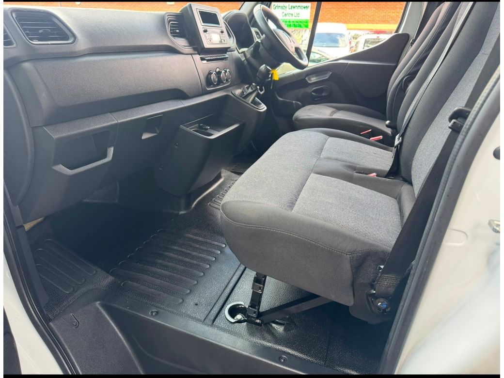 2023 Renault Master
