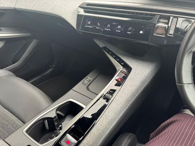 2025 Peugeot 3008