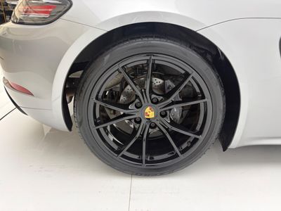 2022 Porsche Boxster