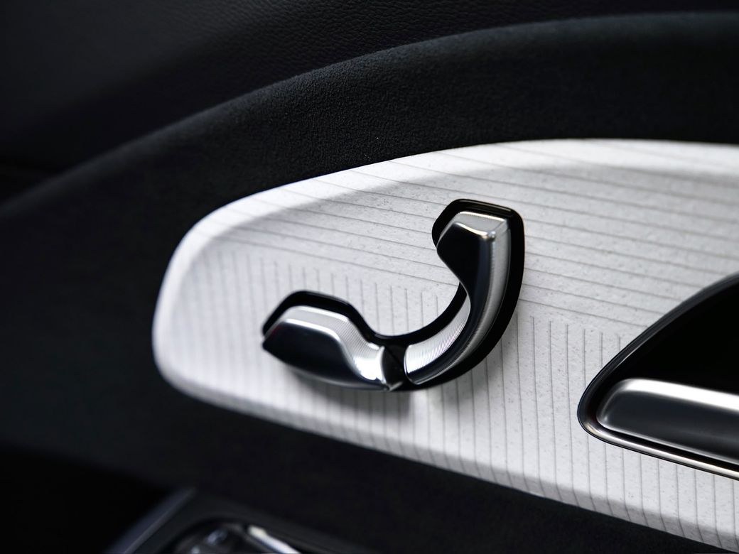 2025 Mercedes-Benz CLA Class