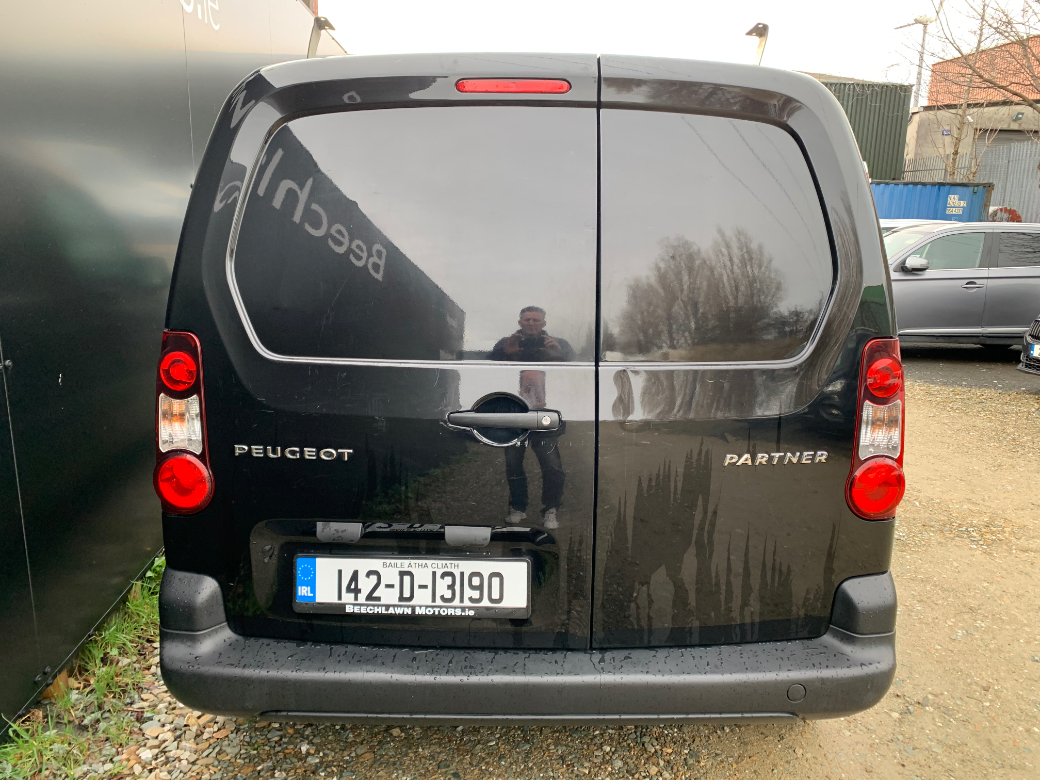 2014 Peugeot Partner