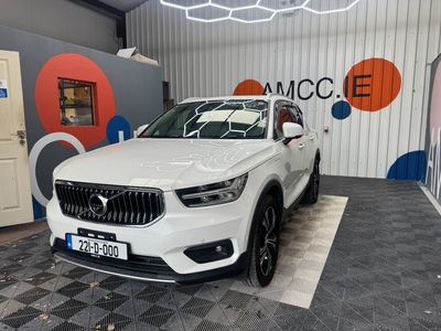 2022 Volvo XC40