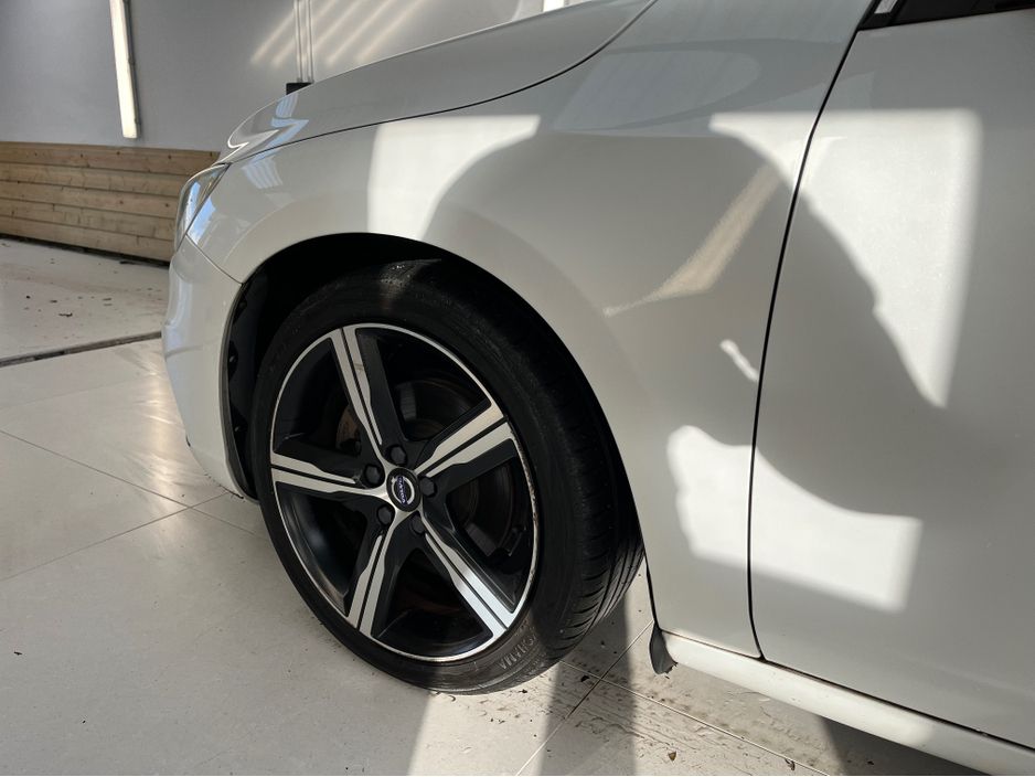 2016 Volvo V60