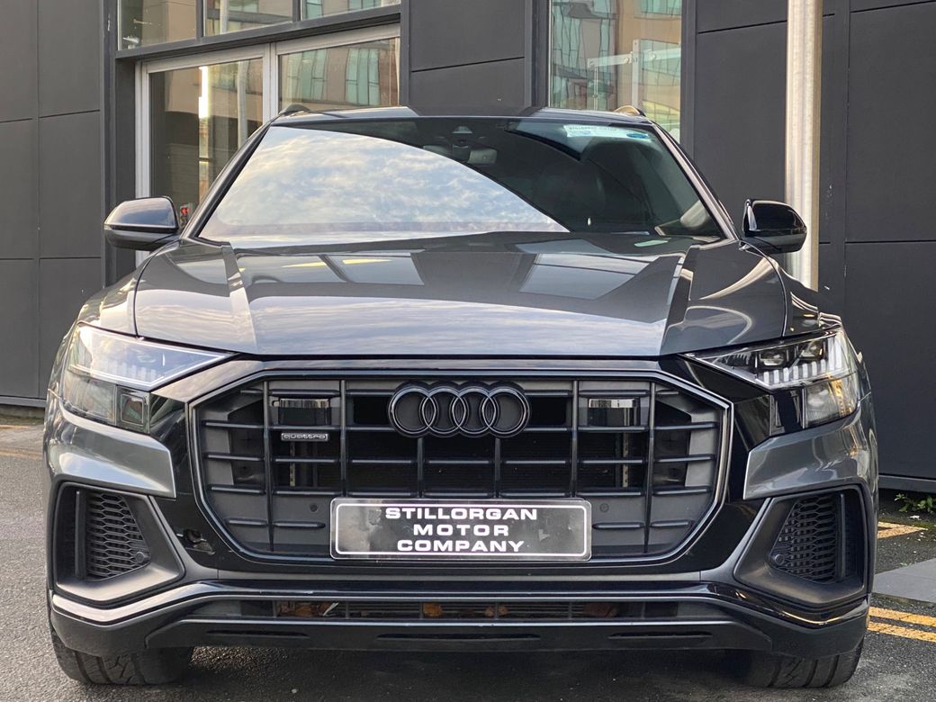 2021 Audi Q8