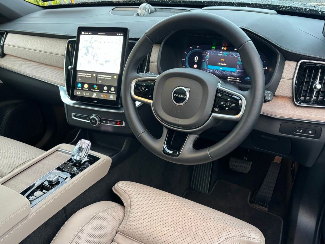 2025 Volvo XC90
